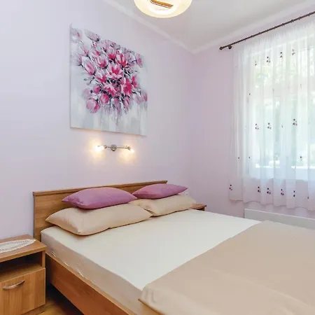 Two-bedroom In 诺维·维诺多尔斯基