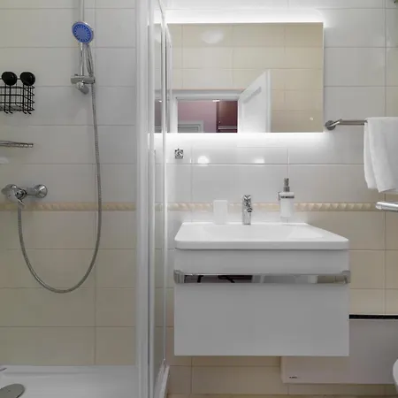 Apartment Two-bedroom In Novi Vinodolski
